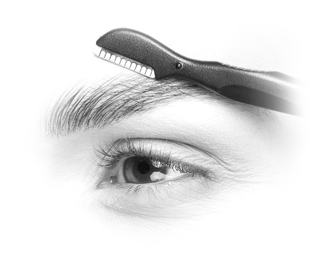 Razor over an eyebrow